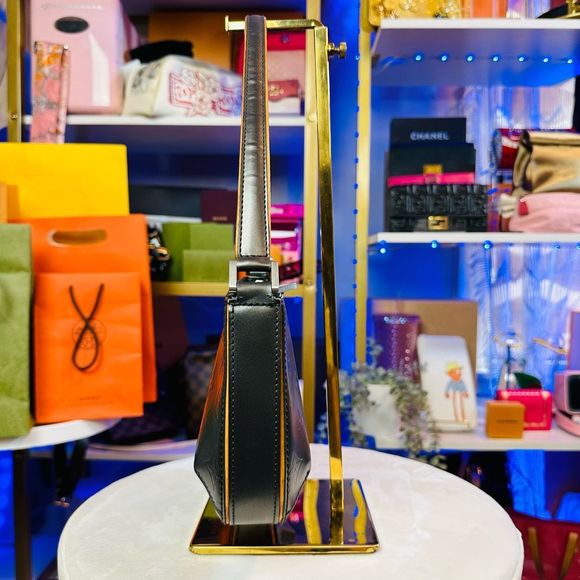 Louis Vuitton Monogram Mat Fowler handbag Silver Gray Shoulder Bag - Picture 5 of 14